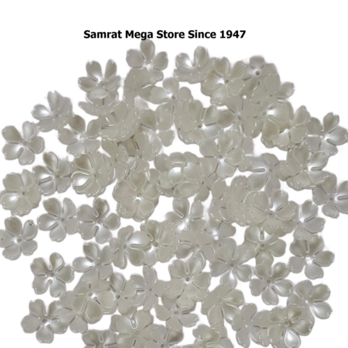Acrylic Flower - Pearl White ~ (50g, 225 pcs)