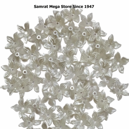 Acrylic Flower - Pearl White ~ (50g, 156 pcs)