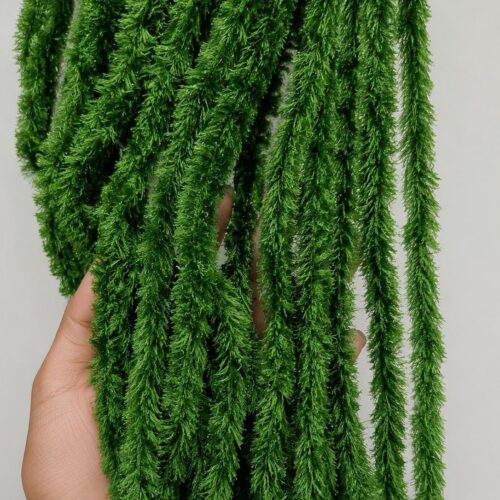 Feather Wool Yarn – Mehandi (Approx. 1 kg, 100 g, 50 g Skein)